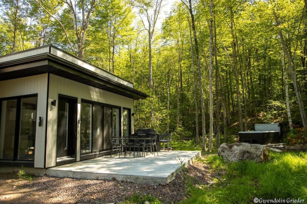 Prime Hill Escape Lodge- Pres De Tremblant Chalet