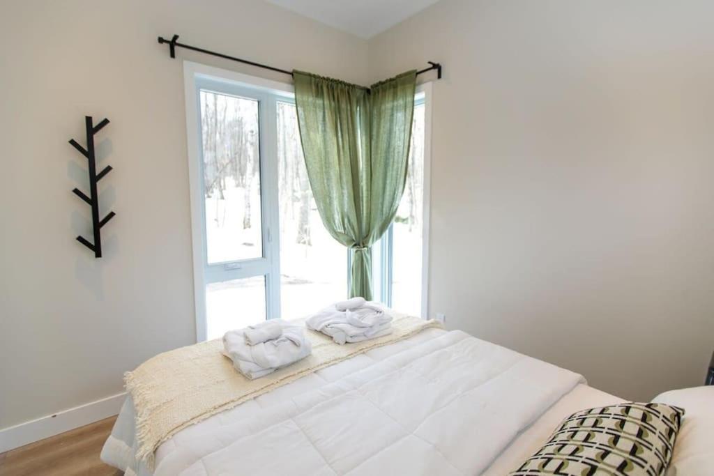 Chalet Prime Hill Escape Lodge- Pres De Tremblant Brownsburg