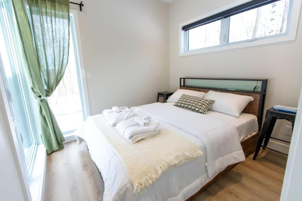 Prime Hill Escape Lodge- Pres De Tremblant Chalet